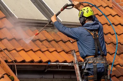 Démoussage et hydrofuge de toiture à Boussan